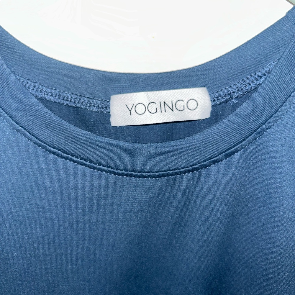 Yoon Women's Blue Top size medium - Picture 2 of 4